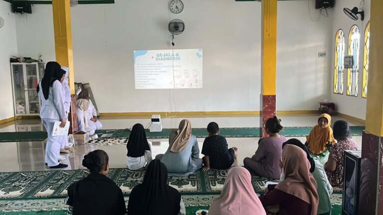 Penyuluhan Kesehatan di Masjid Ash Shamad: Tingkatkan Kesadaran Gizi dan Deteksi Dini Kanker pada Perempuan